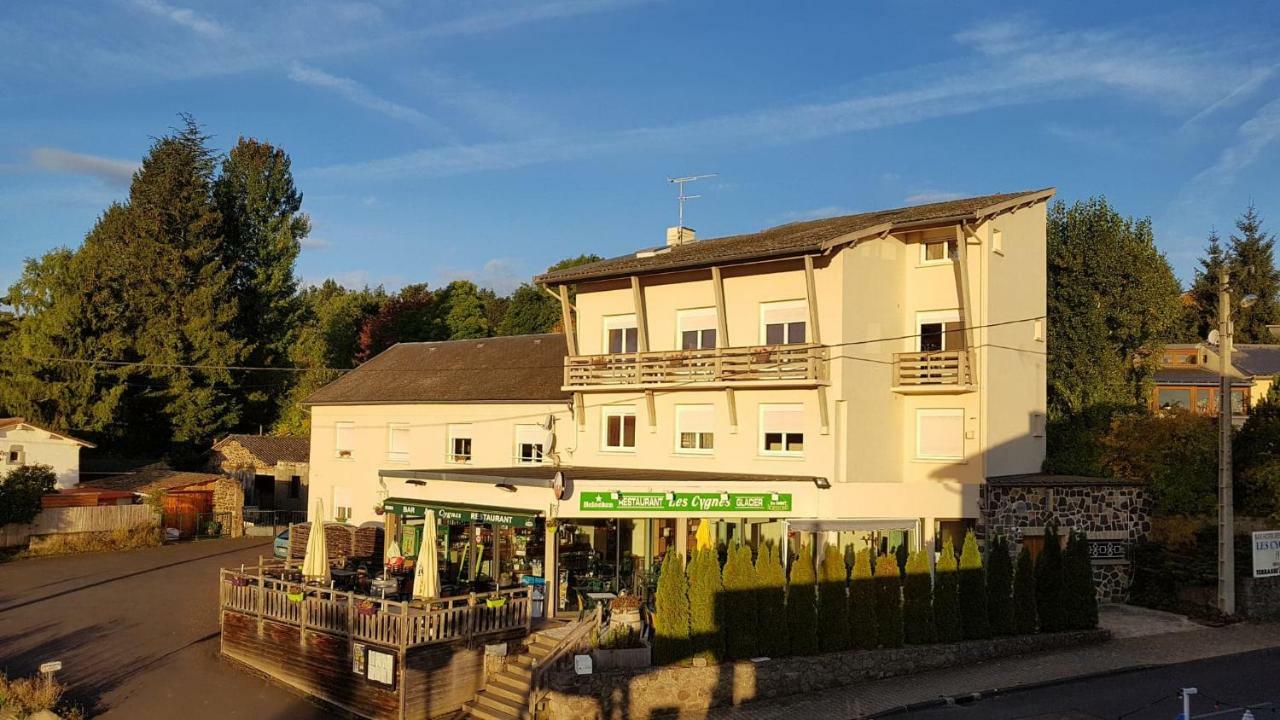 Marius Hotel Aydat Exterior photo